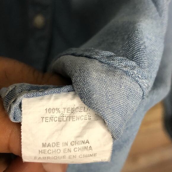 Rails Chambray Faux Leather Textured Collar Top - Picture 4 of 9